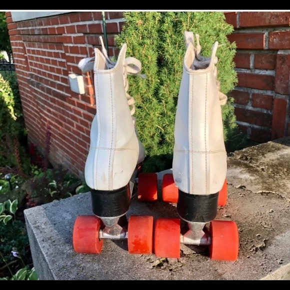 VINTAGE ROLLER SKATES WOMEN 7 - Picture 3 of 9